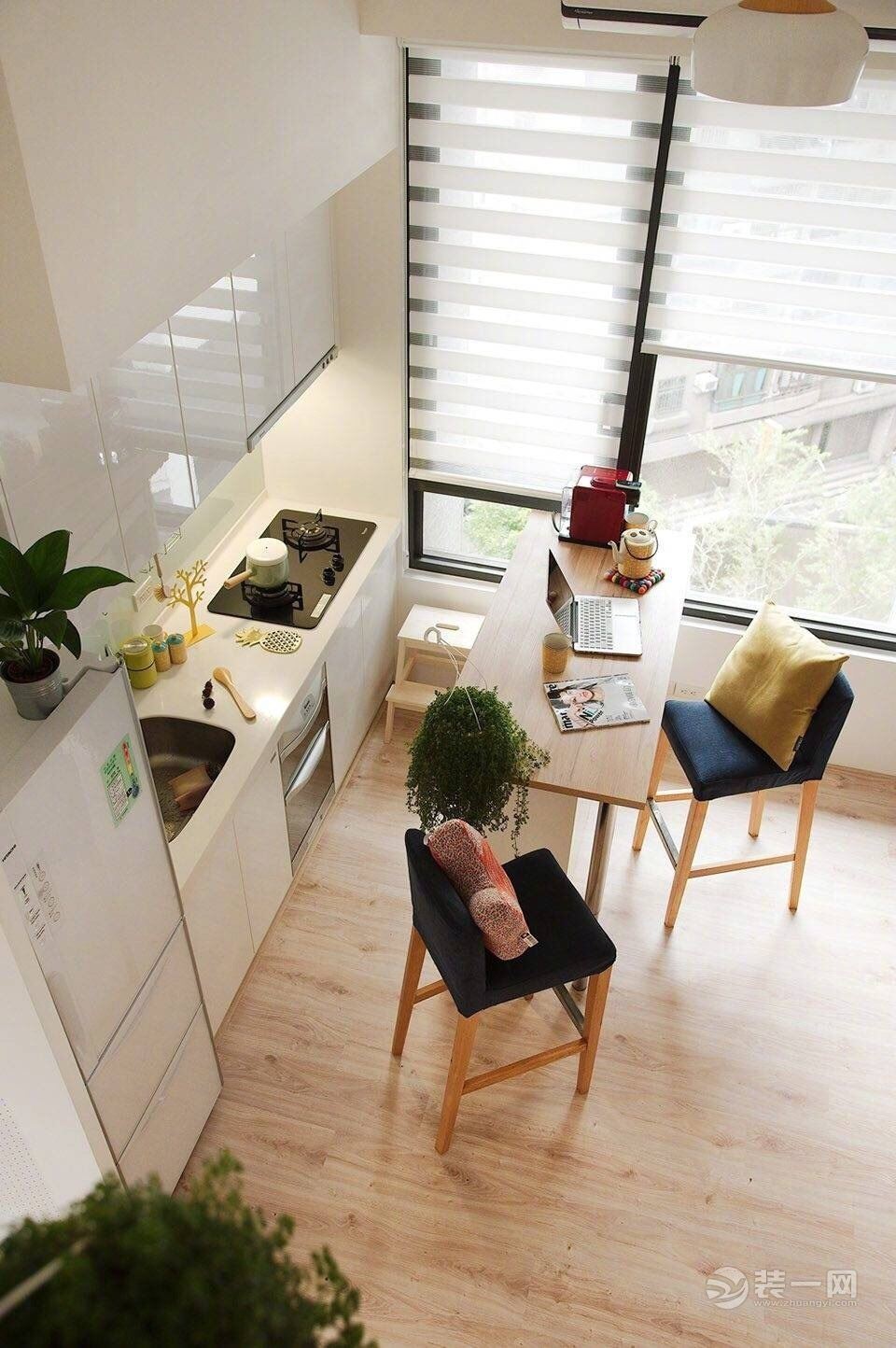 50平米loft公寓设计 小情侣的文意美家!